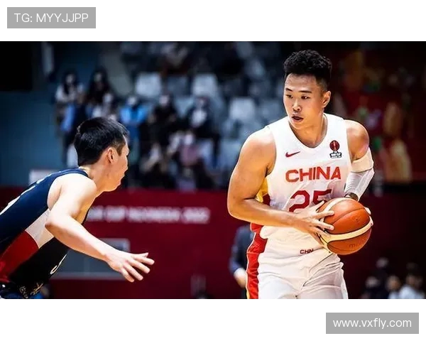 贺希宁：从青涩球员到篮球场上的璀璨明星之路